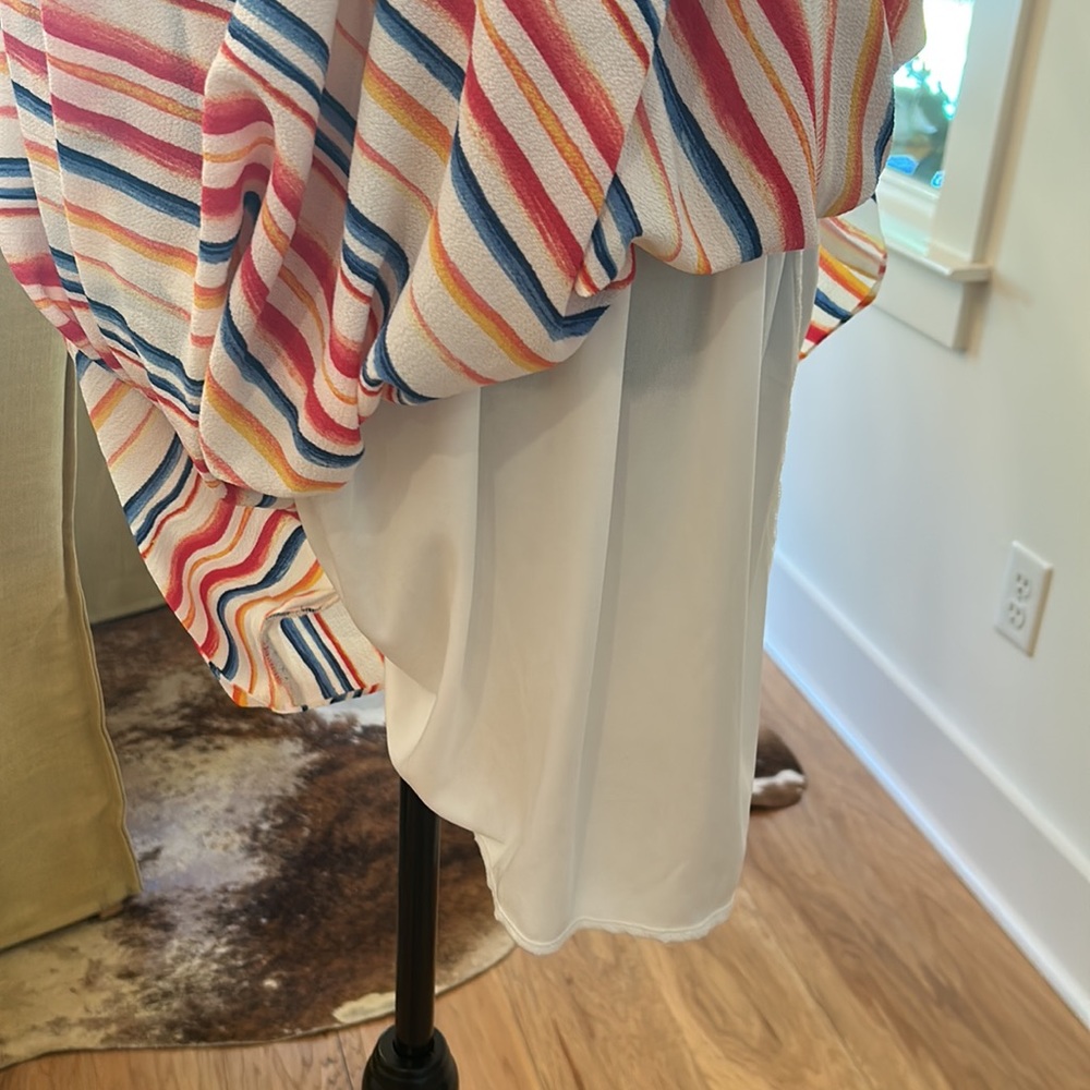 Spin USA Maxi dress with halter top and tie back.  size large - Picture 6 of 6